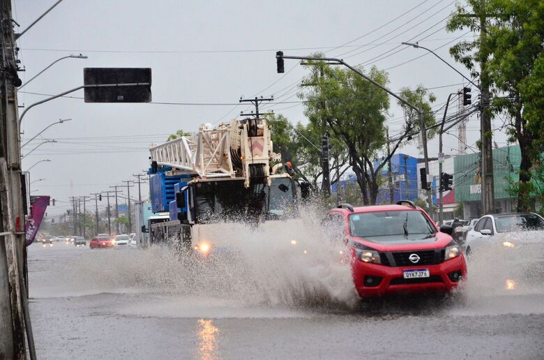 Alagamento em bairros do Recife e Região Metropolitana. Foto: Alagamento em bairros do Recife