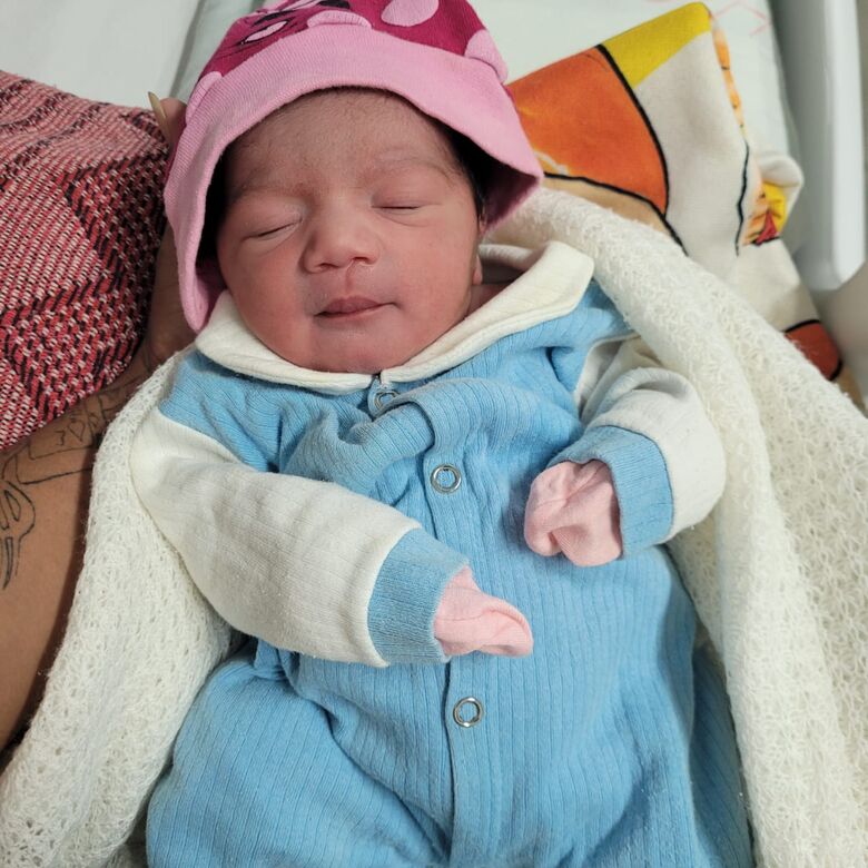 Alana Rafaely nasceu dentro do veículo. Foto: Arquivo Pessoal