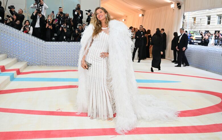 Gisele Bündchen, ex-super model brasileira, marcou presença no MET Gala 2023. (Foto: Angela Weiss / AFP)