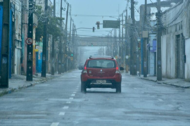 Rua Imperial (Foto: Paullo Almeida/Folha de Pernambuco)