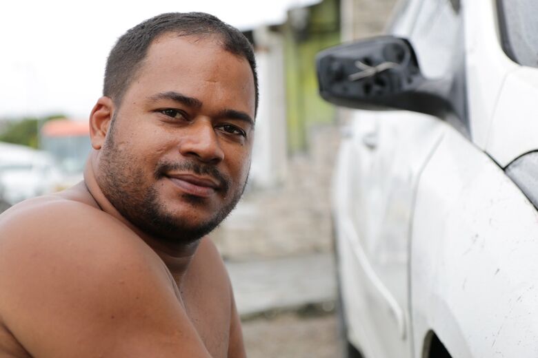Paulo Messias, vizinho da vítima - Foto: Arthur Mota/Folha de Pernambuco
