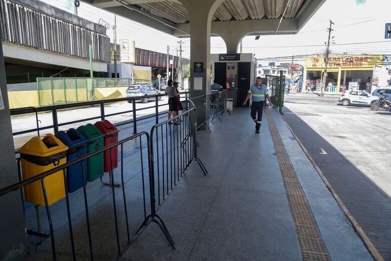 Movimentação no TI - Afogados | Foto: Alexandre Aroeira / Folha de Pernambuco