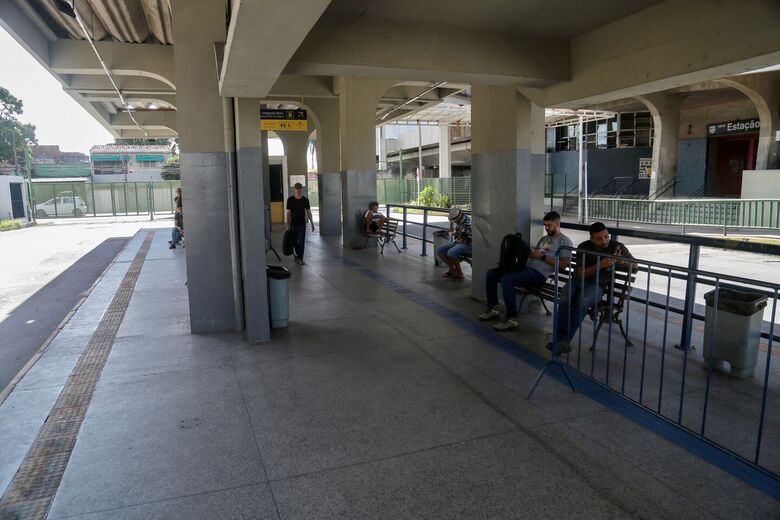 Movimentação no TI - Afogados | Foto: Alexandre Aroeira / Folha de Pernambuco