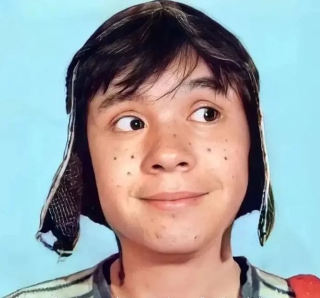 Este seria o Chaves se fosse interpretado por uma criança (Foto: Reprodução)