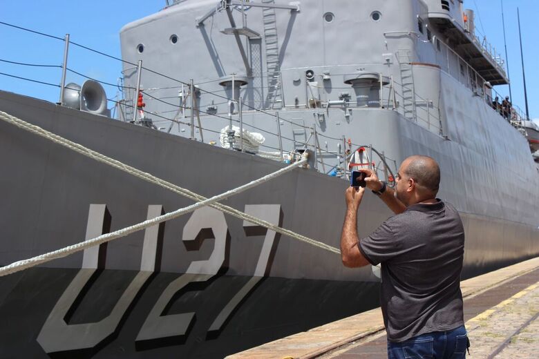 Navio Escola da Marinha do Brasil - Foto: Clarice Melo/Folha de Pernambuco