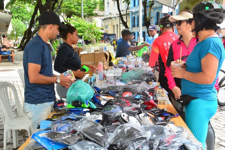 População aproveita atividades do Dia Nacional do Ciclista no Bairro do Recife - Foto: Paullo Allmeida/Folha de Pernambuco