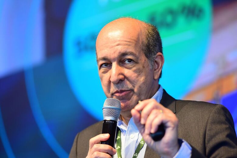João Irineu, vice-presidente de Assuntos Regulatórios da Stellantis para a América do Sul