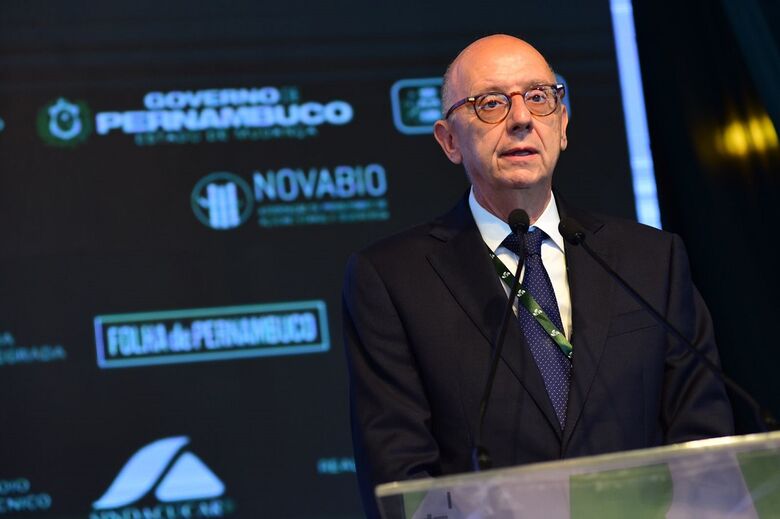 Plínio expôs as vantagens dos biocombustíveis como o etanol