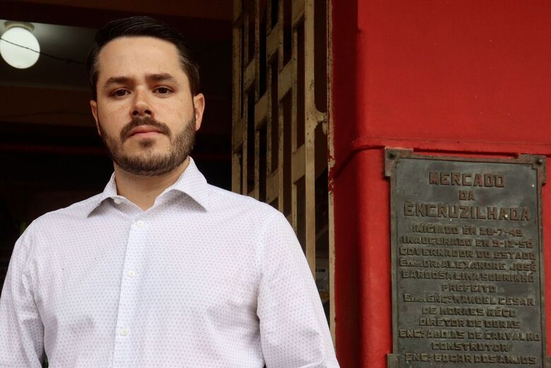 Retorno das atividades do Mercado da Encruzilhada após incêndio. Na foto, Gabriel Leitão, Presidente do Conviva. Foto: Júnior Soares / Folha de Pernambuco