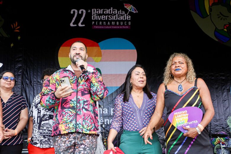 Gil do Vigor foi um dos homenageados (Foto: Alexandre Aroeira/Folha de Pernambuco)