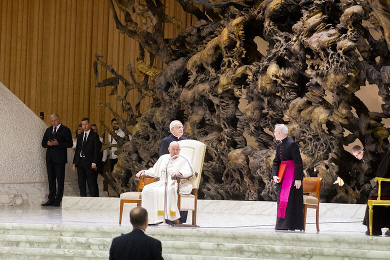 Apresentação da Orquestra Criança Cidadã no Vaticano, diante do Papa Francisco. Foto: Carlos Eduardo/OCC