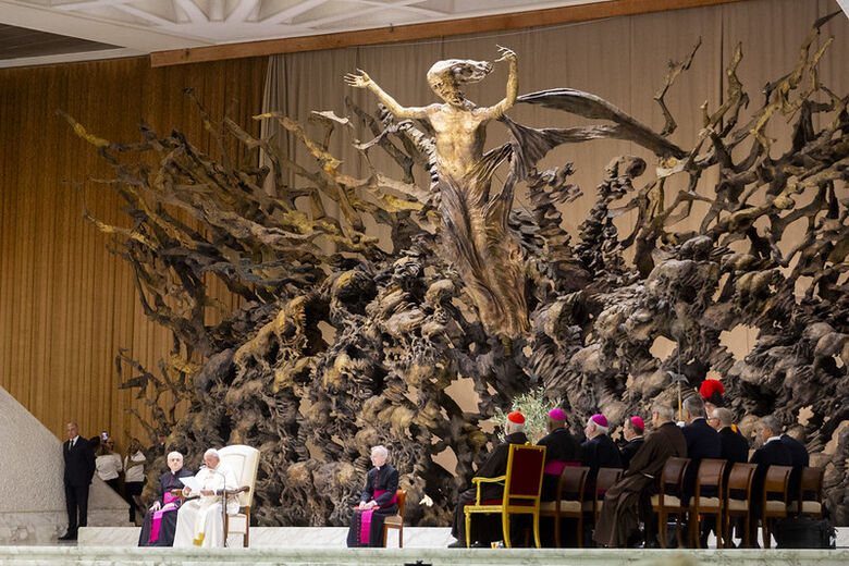 Apresentação da Orquestra Criança Cidadã no Vaticano, diante do Papa Francisco. Foto: Carlos Eduardo/OCC