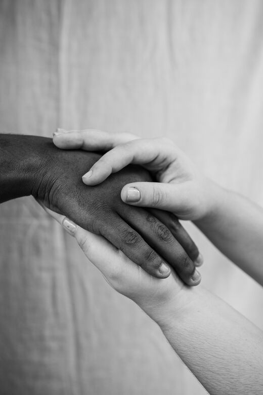 Fotografia presente na exposição - Foto: Nina Luna/Exposição Gestos