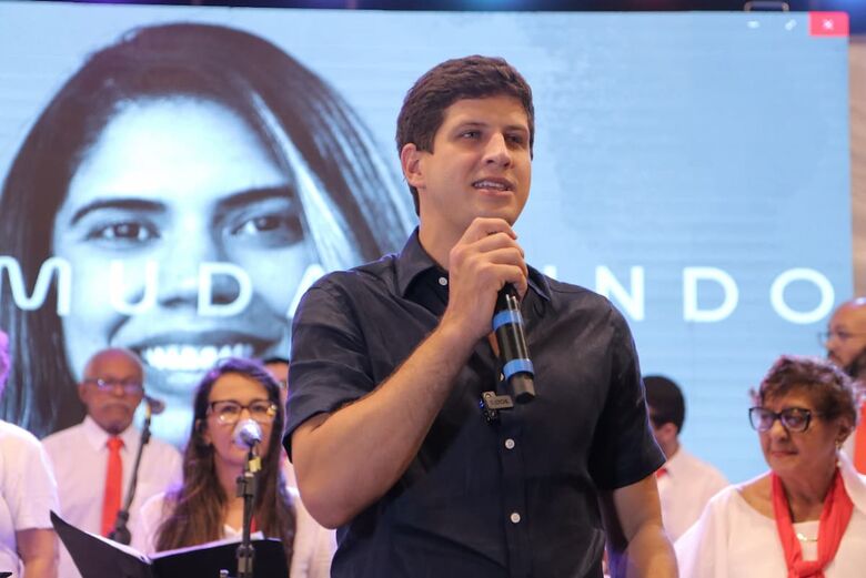 Casa Zero promove Natal Solidário com a presença do prefeito do Recife, João Campos | Paullo Allmeida/ Folha de Pernambuco