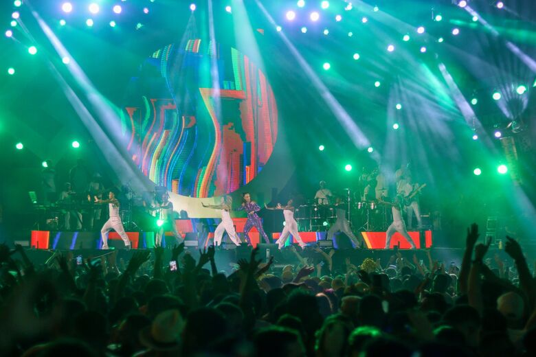 Show de Ivete na Virada Recife 2024, no Polo Pina. Fotos: Walli Fontenele/ Folha de Pernambuco