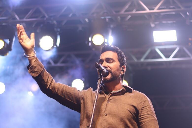 426ª Festa do Glorioso Padroeiro Santo Amaro de Jaboatão dos Guararapes - Show do Padre Fábio de Melo. Foto: Walli Fontenele/Folha de Pernambuco.