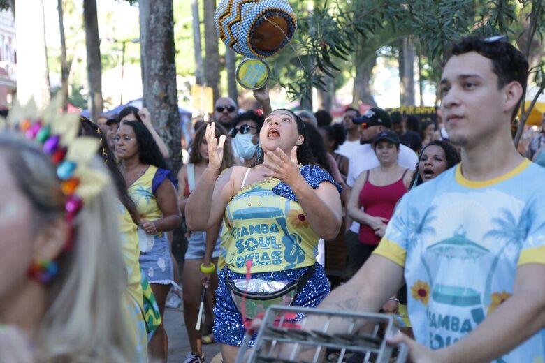 Prévias agitam foliões em Olinda | Foto: Arthur Mota/Folha de Pernambuco