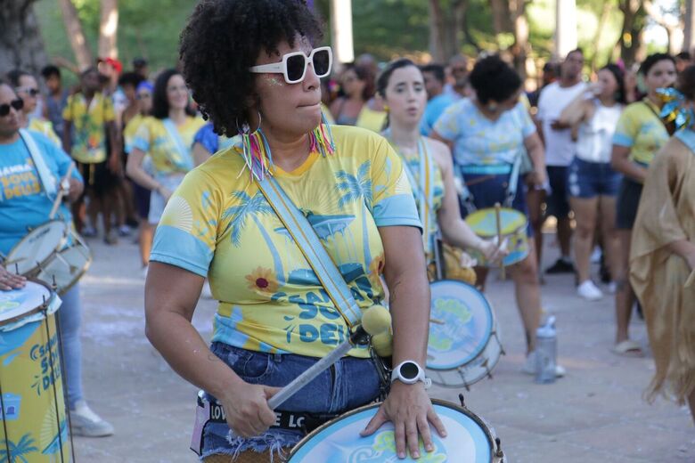 Prévias agitam foliões em Olinda | Foto: Arthur Mota/Folha de Pernambuco