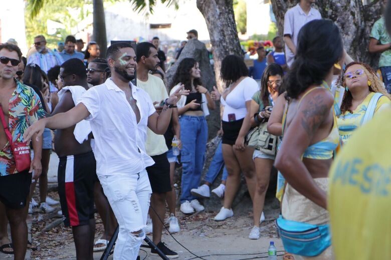 Prévias agitam foliões em Olinda | Foto: Arthur Mota/Folha de Pernambuco