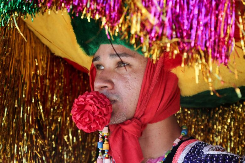 32º encontro estadual de maracatu de baque Solto ( Foto : Alexandre Aroeira/ Folha de Pernambuco)
