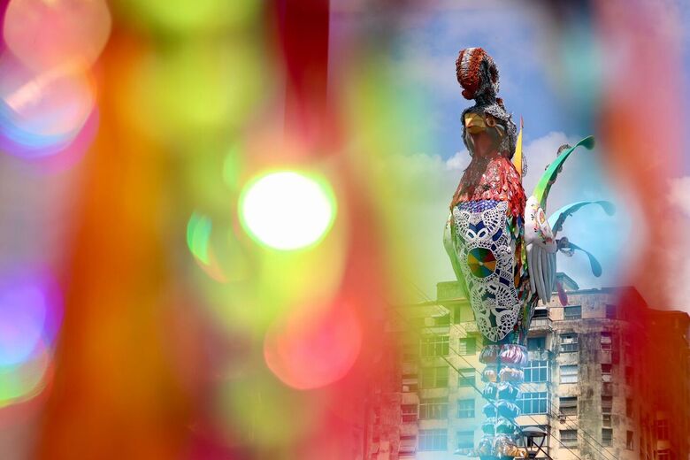 Galo Gigante do Carnaval 2024 do Recife - Foto: Júnior Soares/Folha de Pernambuco