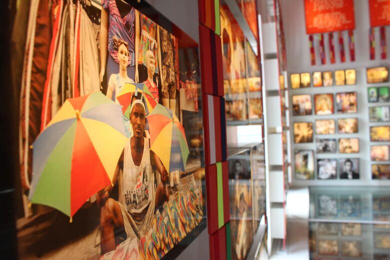 Comemoração dos 10 anos do Paço do Frevo, no dia do frevo. Na foto: Luiz Santos, Gerente de Memória e Exposições do paço do frevo // Foto: Clarice Melo/Folha de Pernambuco