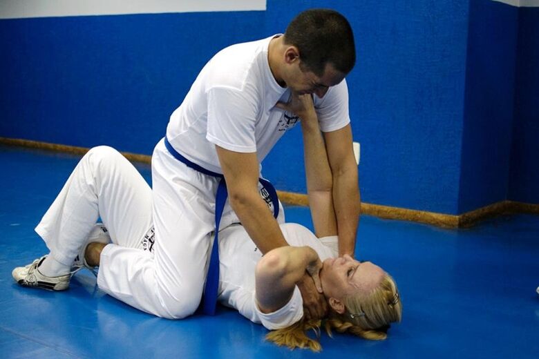 Aula de Krav Maga. Foto: Divulgação/FSAKM
