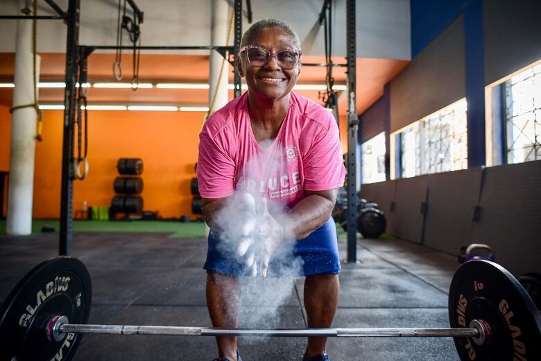 Marluce se supera diariamente | Foto: Alfeu Tavares/Folha de Pernambuco