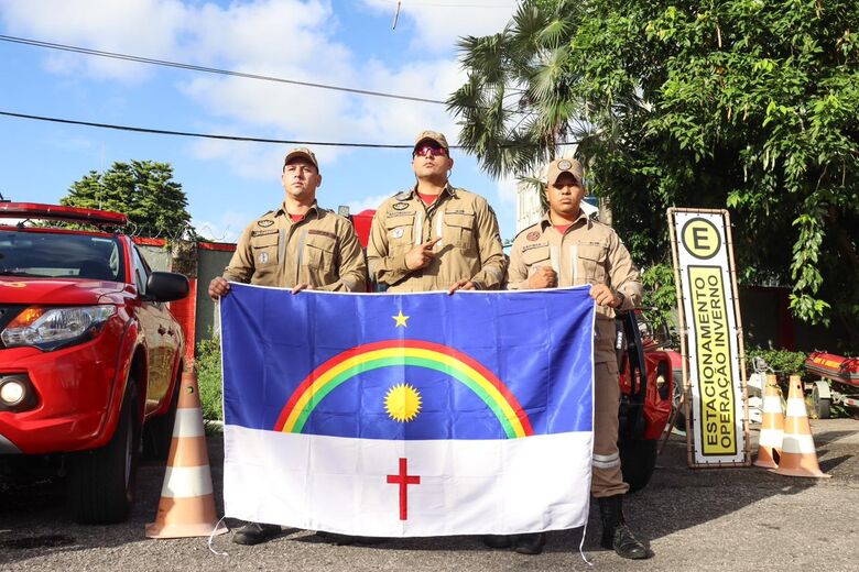 Pernambuco envia, nesta sexta (10), a primeira equipe de suporte para resgates no Rio Grande do Sul. Foto: Walli Fontenele/Folha de Pernambuco