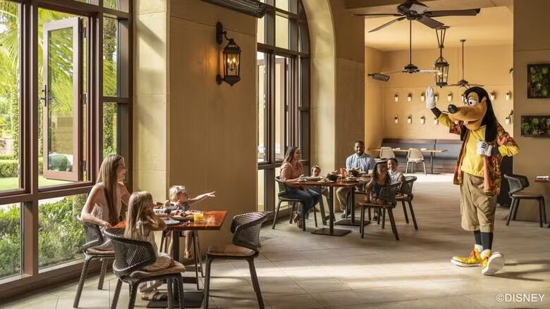 O café da manhã com o Pateta no luxuoso Four Seasons, que será casa da seleção brasileira antes da Copa América Foto: Divulgação
