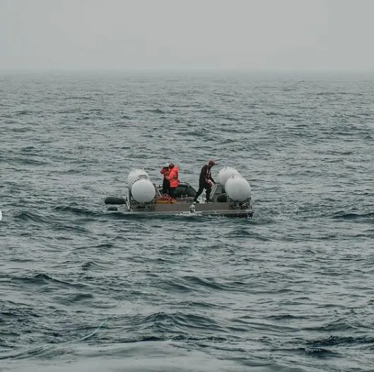 Action Aviation informou pelas redes sociais que o presidente, Hamish Harding, havia conseguido mergulhar com a expedição  Foto: Reprodução/Instagram