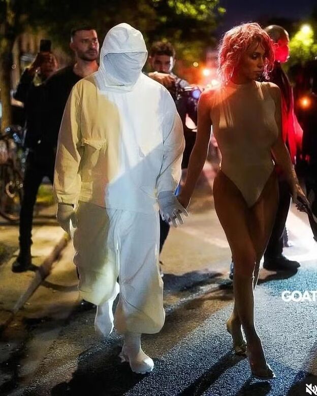 Looks de Bianca Censori, esposa de Kanye West, causam na web  Foto: Instagram (@biancacesori)