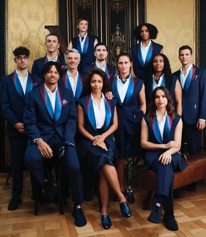 Uniforme da França nas Olimpíadas de Paris 2024 Foto: Reprodução