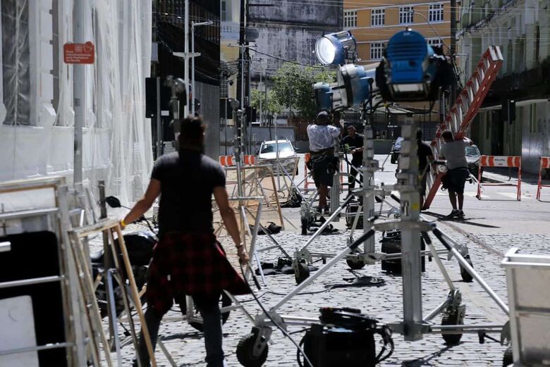 Bastidores de ''O Agente Secreto'' | Foto: Alexandre Aroeira/Folha de Pernambuco