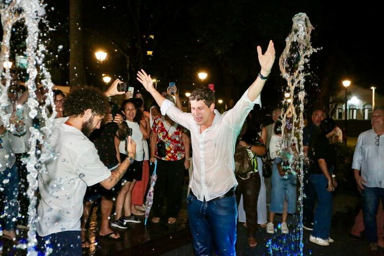 João Campos inaugura Parque da Tamarineira durante reta final da agenda pré-campanha - Folha PE
