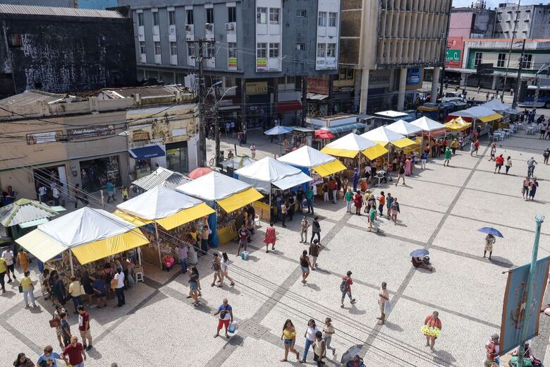 Celebração das missas que integram a programação da Festa do Carmo nesta segunda-feira (15). Foto: Walli Fontenele/Folha de Pernambuco