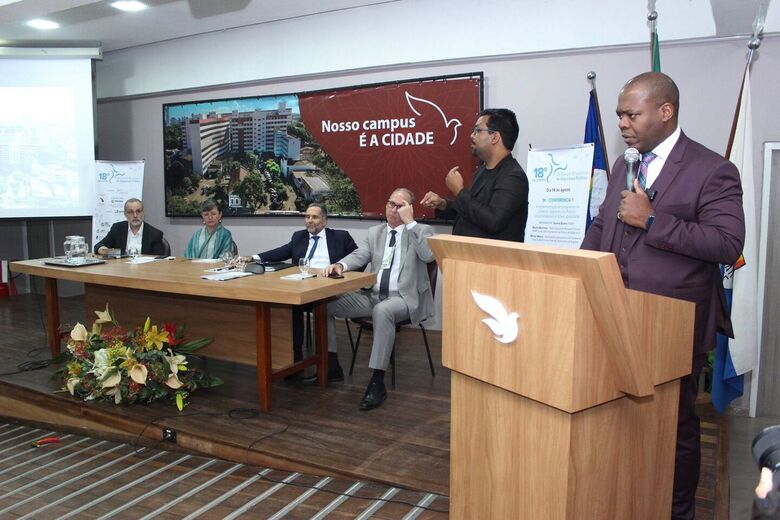 18° encontro do Fórum Brasileiro de Segurança Pública. - Foto: Clarice Melo / Folha de Pernambuco