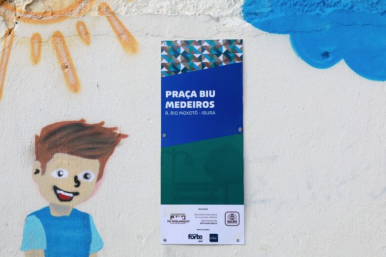 Obras de pavimentação e drenagem no bairro do Ibura, Zona Sul do Recife. - Foto: Wagner Ramos/Prefeitura do Recife