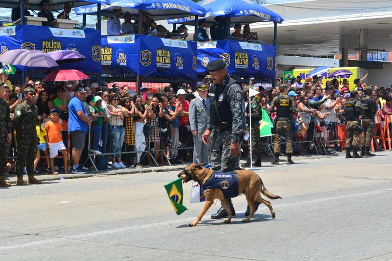 Desfile de 7 de Setembro no Recife - Foto: Paullo Allmeida/Folha de Pernambuco