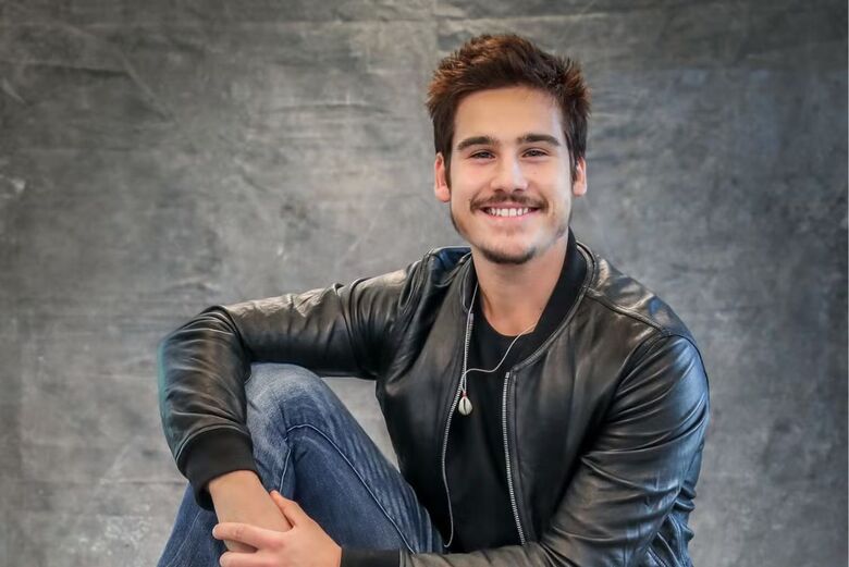 Nicolas Prattes em ''O tempo não para'', em 2018 | Foto: João Miguel Junior/Globo

