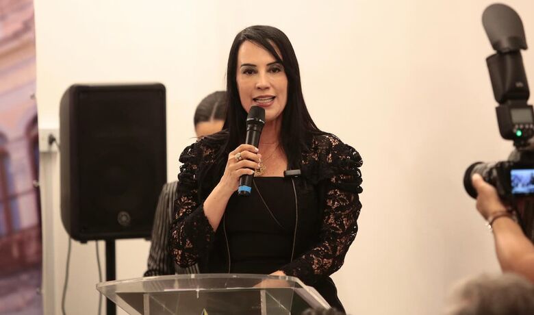 Claudia Molina, vice-presidente da ADEPPE. Foto: Rafael Melo/Folha de Pernambuco