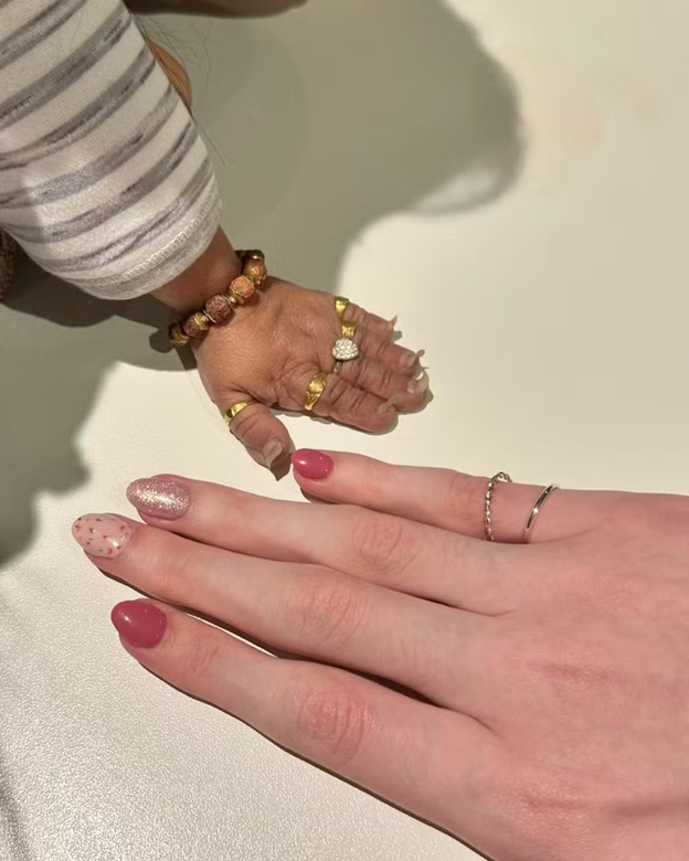 Mulheres mais alta e mais baixa do mundo se encontram pela primeira vez | Foto: Redes Sociais/Reprodução