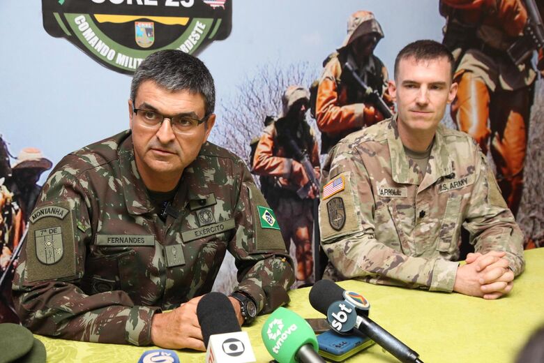 Na manhã desta quinta-feira (21), o CMNE realizou a primeira Conferência de Desenvolvimento de Conceito (CDC) com o exército dos EUA | Foto: Davi de Queiroz/Folha de Pernambuco