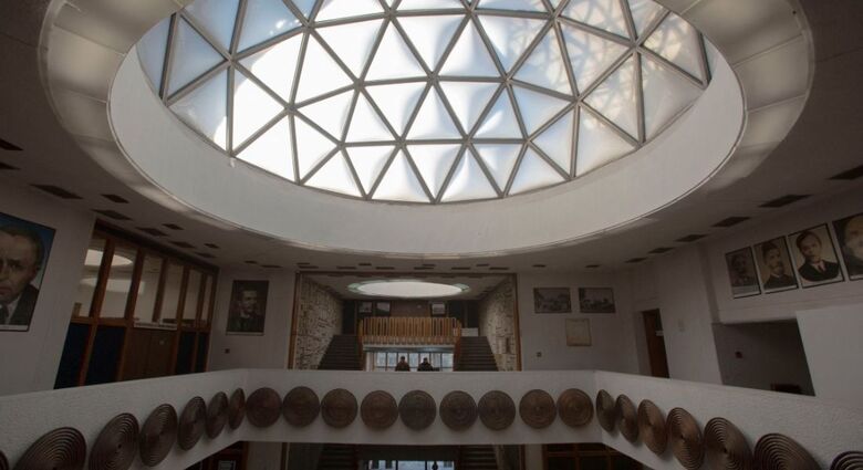 Biblioteca Nacional de Kosovo - Foto: Kushtrim Kadriu / AFP