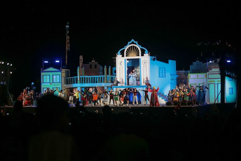 Apresentação do Baile do menino Deus | Foto: Rafael Melo/Folha de Pernambuco