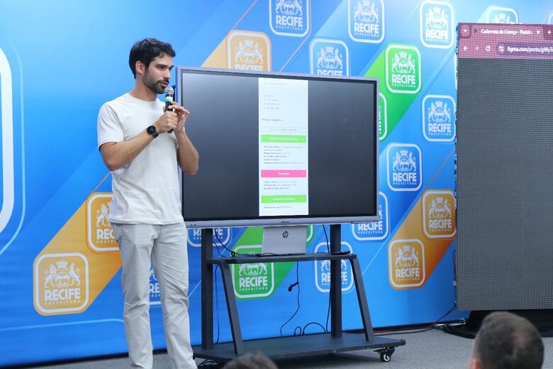 Recife se torna primeira capital brasileira a lançar Caderneta da Criança digital. - Foto: Paullo Allmeida/Folha de Pernambuco