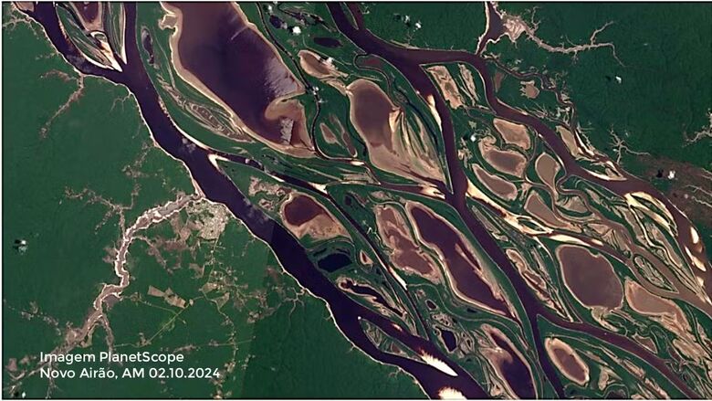 Novo Airão: cidade do Amazonas sofreu com a seca e porto teve que ser interditado Foto: SCCON / PlanetScope