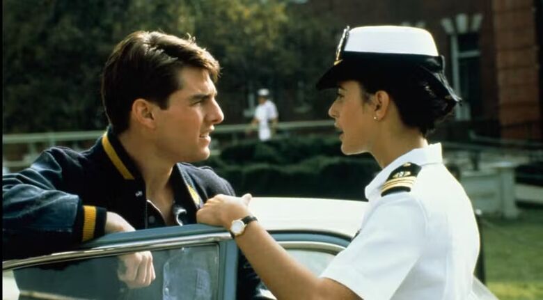 Com Tom Cruise, em 'Questão de honra', um filme sobre crimes de fuzileiros navais, de 1992  Foto: Divulgação