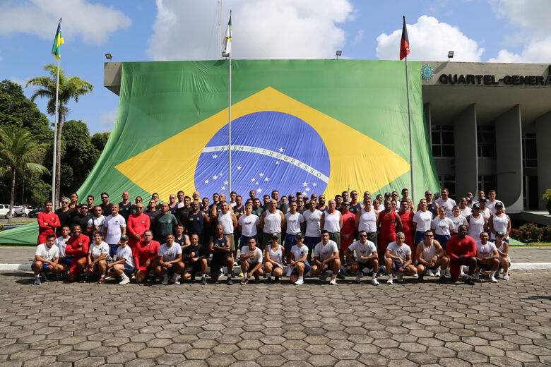 Comando Militar do Nordeste reúne 500 militares em corrida com incentivo ao esporte. - Foto: Comando Militar do Nordeste/Divulgação