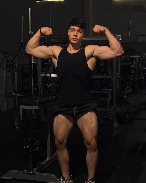 Aos 19 anos, João Pancera é campeão de fisiculturismo  Foto: Reprodução/Instagram